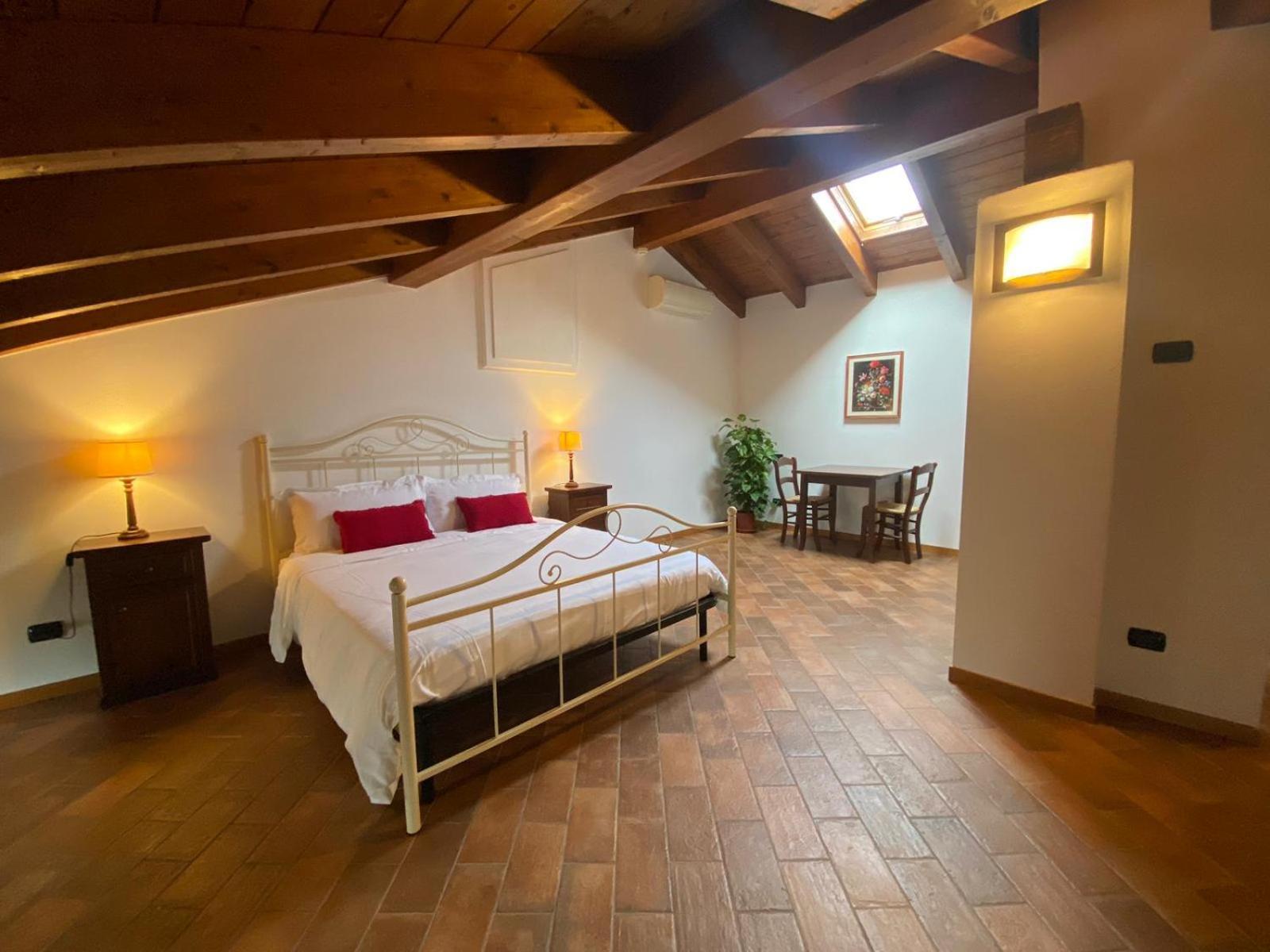 Locanda Corte Ruspecchio Bed & Breakfast Quattro Castella Dış mekan fotoğraf