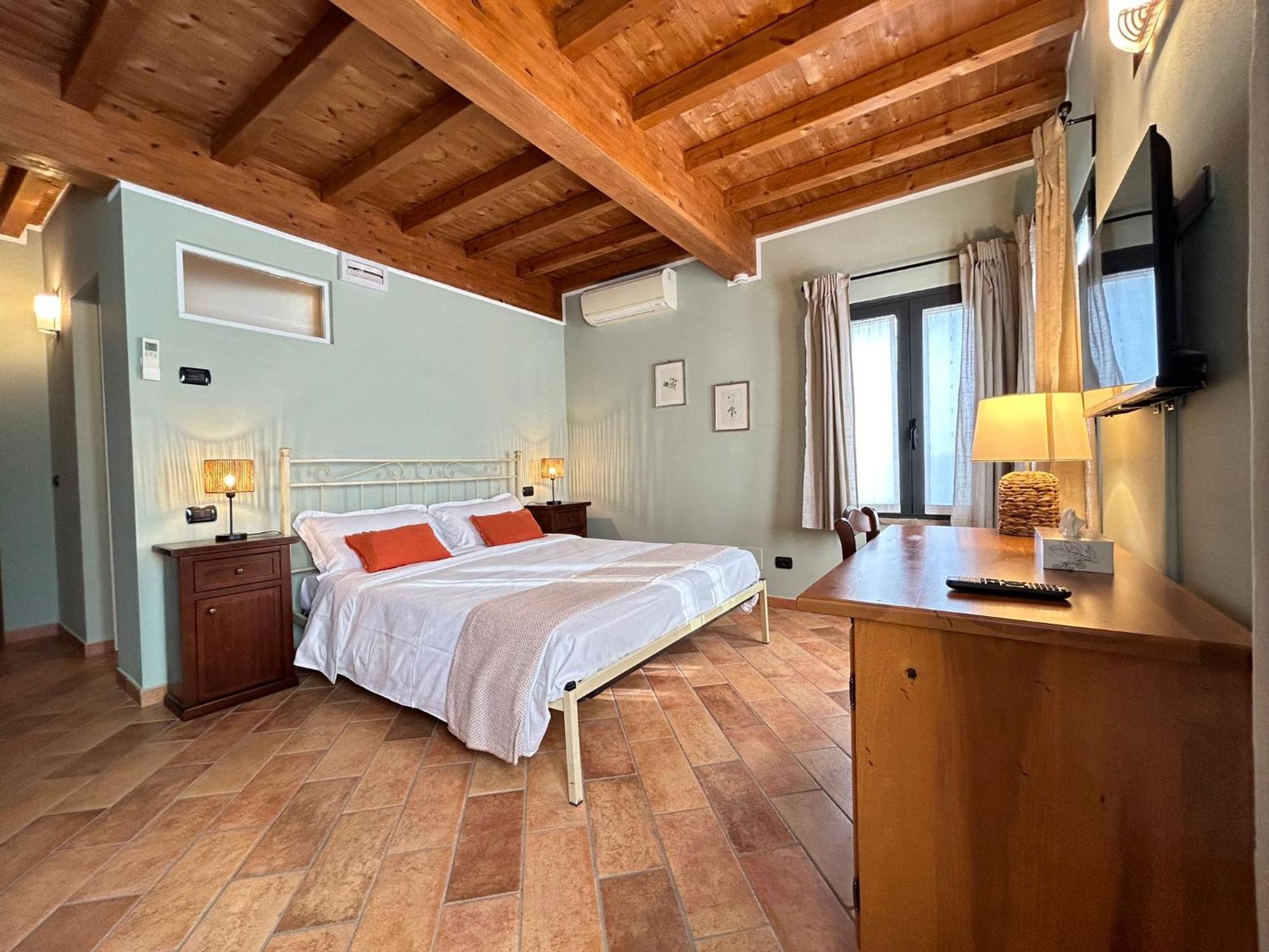 Locanda Corte Ruspecchio Bed & Breakfast Quattro Castella Dış mekan fotoğraf